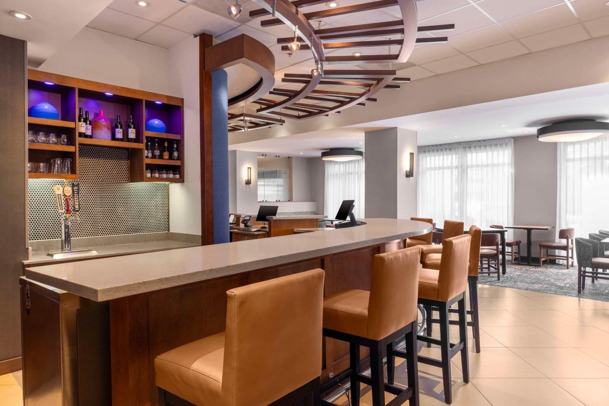 Hyatt Place Dallas North By The Galleria Addison Ngoại thất bức ảnh