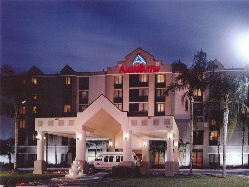 Hyatt Place Dallas North By The Galleria Addison Ngoại thất bức ảnh